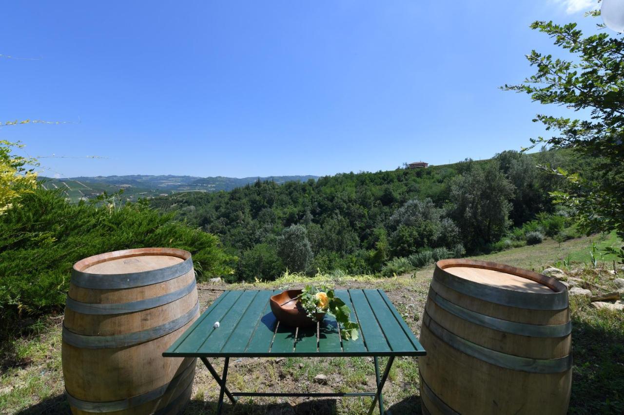Ferienwohnung Cascina Flino Diano dʼAlba Exterior foto